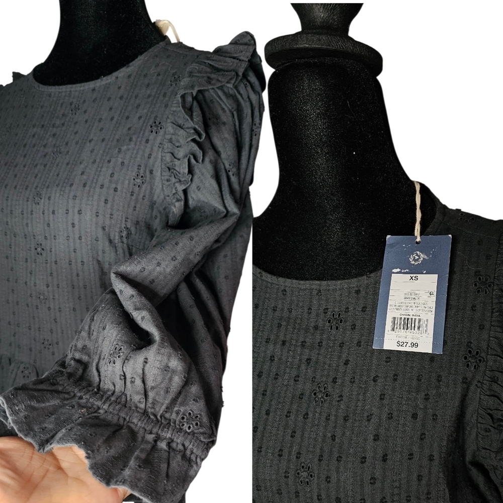 NWT Universal Thread Black Eyelet Ruffle Loose Fit Top - XS - Picture 4 of 5